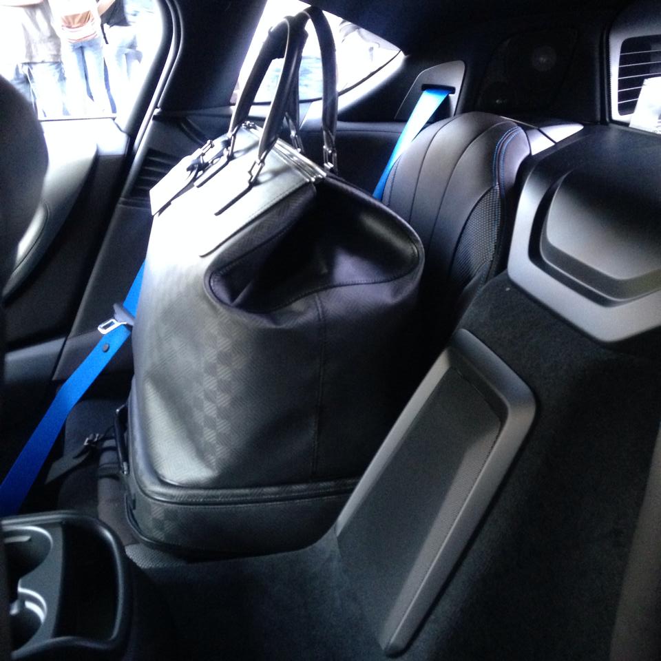 BMW i8 x Louis Vuitton luggage set